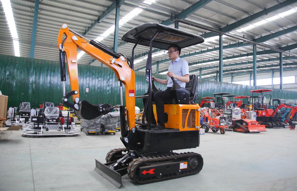 Excavator crawler mini 1 ton dengan lampiran