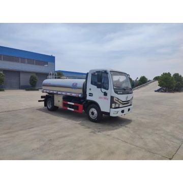 Truk tangki susu 4x2 4000liters