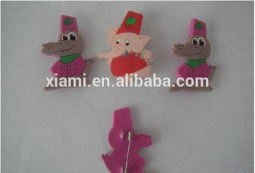 new design funny elephant shape soft pvc metal pin
