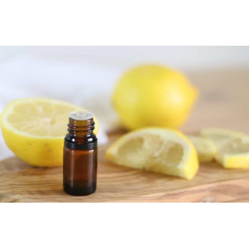 Undiluted Therapeutic lemon essential oil