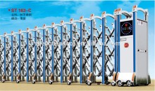 Automatic folding gate for factory main entry door