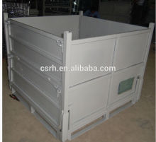 Foldable stacker containers