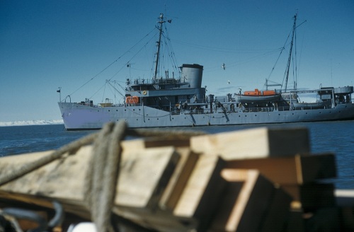 Réparation et entretien de navires rouliers professionnels