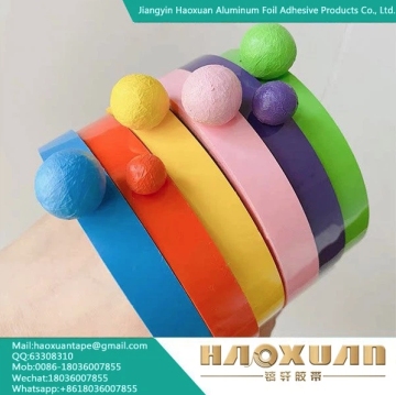 Removable sticky ball tape