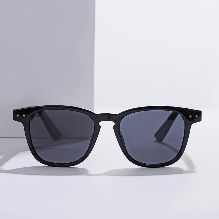 New Design Outdoor Fashion Polarized Sunglasses for Men New Design Outdoor Fashion Polarized Sunglasses for Men