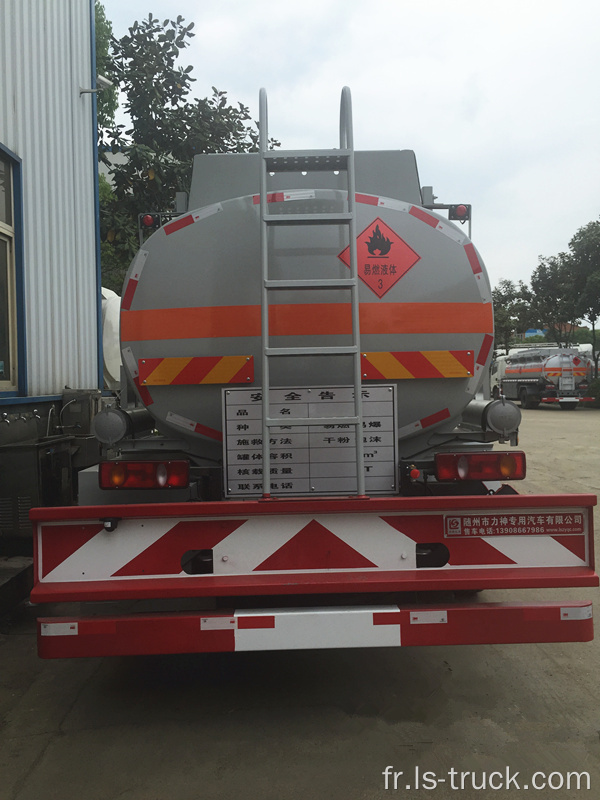 Camion-citerne de transport de carburant de 10000L 4X2 Dongfeng