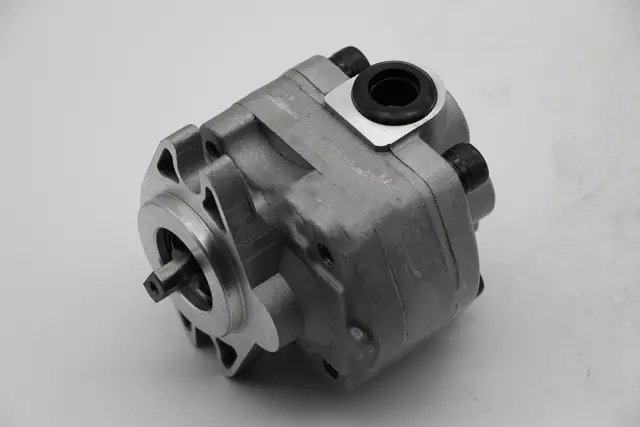 E320 pilot gear pump CAT excavator bagian 937170