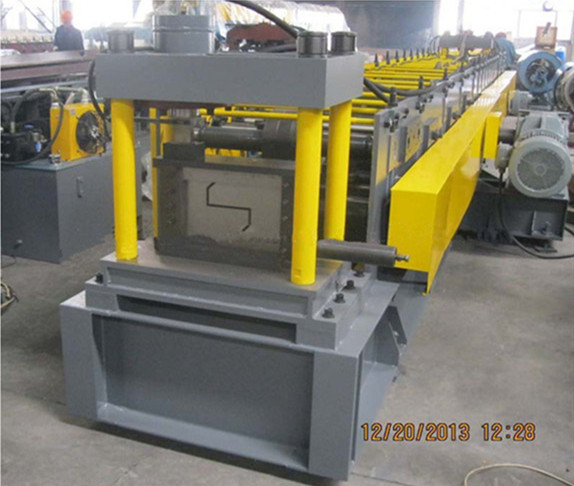 Z Τμηματικά Μέταλλα Purlin Roll Forming Machine