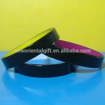 Stylish Painting Silicone Wristbands/Customized Silicone Wristbands