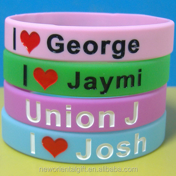 Custom Various High Quality Promotional Silicone Wristbands With Good Price