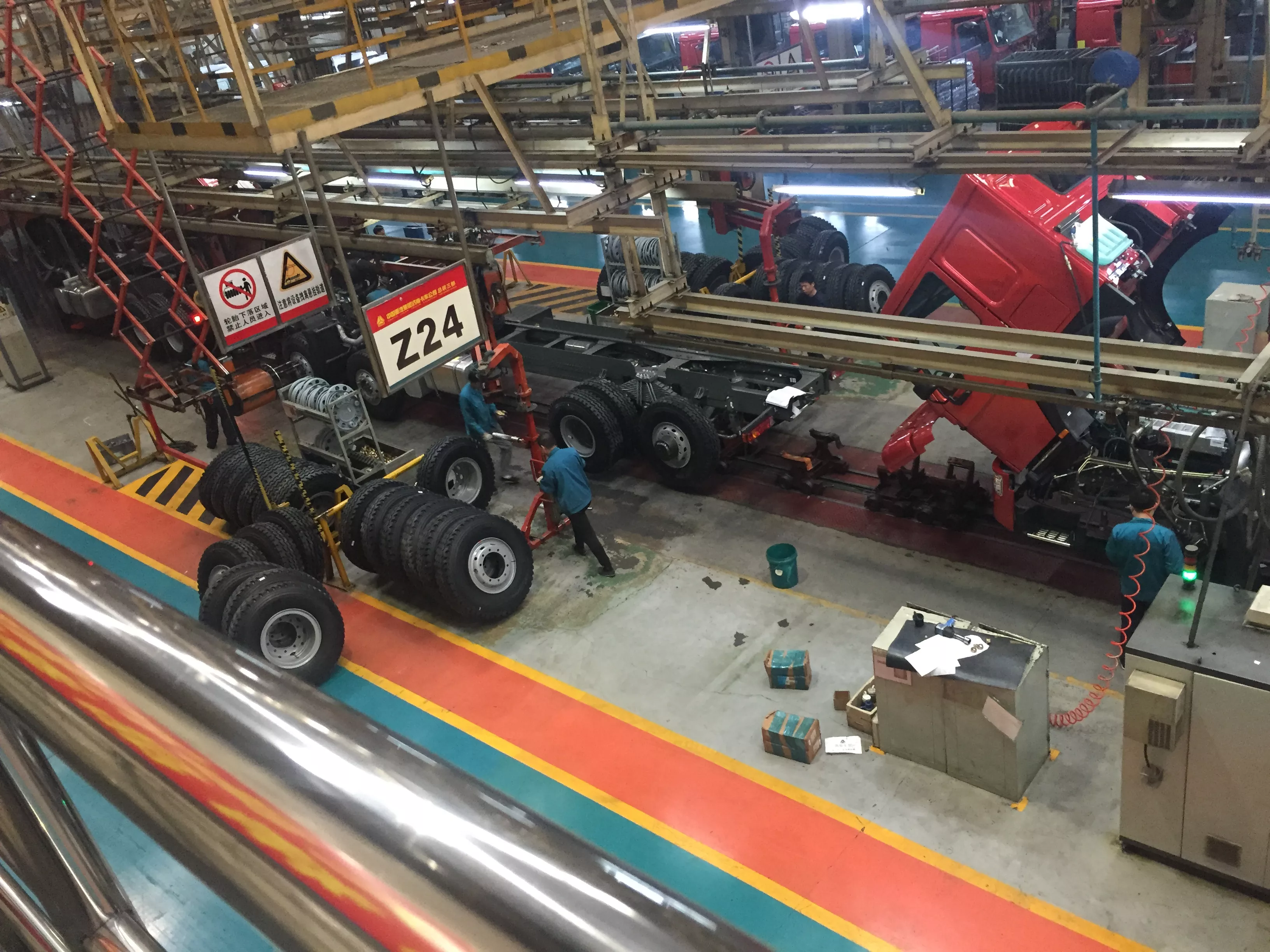 371 HOWO Water Tanker Vehicle 25 CBM Watering Cart for Sale Stainless Steel Custom Diesel Marketing Tank Engine Truck