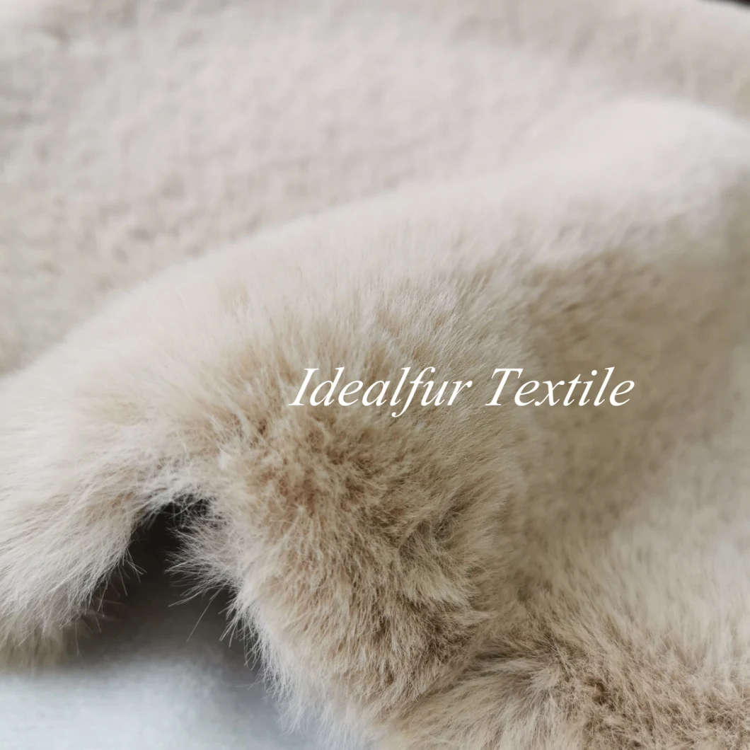 Hot Sale Excellent 100% Polyester Fabric Soft Faux Rabbit Fur for Long Fake Fur