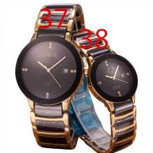 Quartz Watches: Stylish Men's and Women's Timepieces with Ceramic Straps