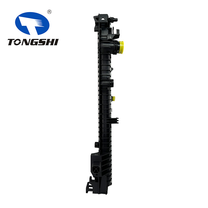 Radiator for BMW X3 G08 MT ,17118642743 Radiator for BMW X3 G08 MT ,17118642743