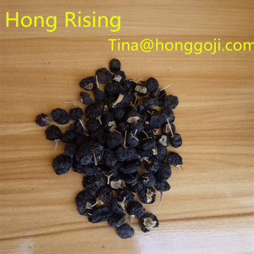 Bulk and package of Black Goji berry