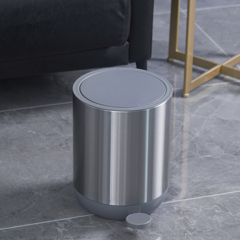 Stainless steel trash can