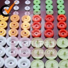 snap button/snap fastener/plastic button/button