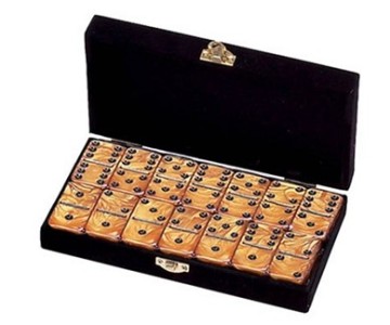 Pearls acrylic ivory domino set