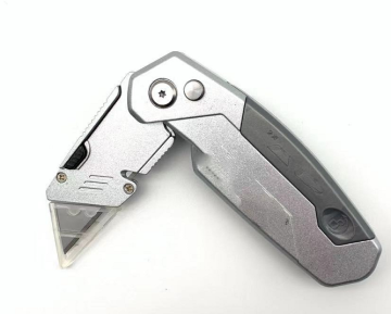 Zinc alloy multifunctional folding knife