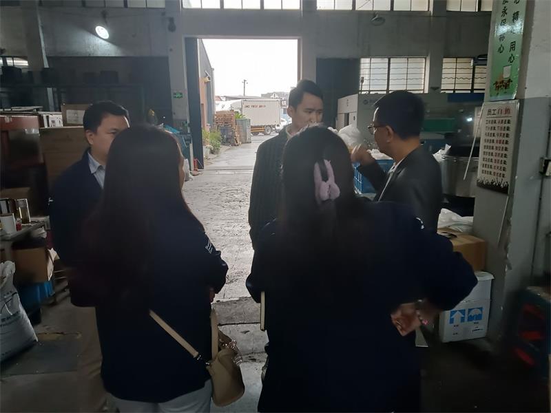Philippine Customers (6) Philippine Customers (6)