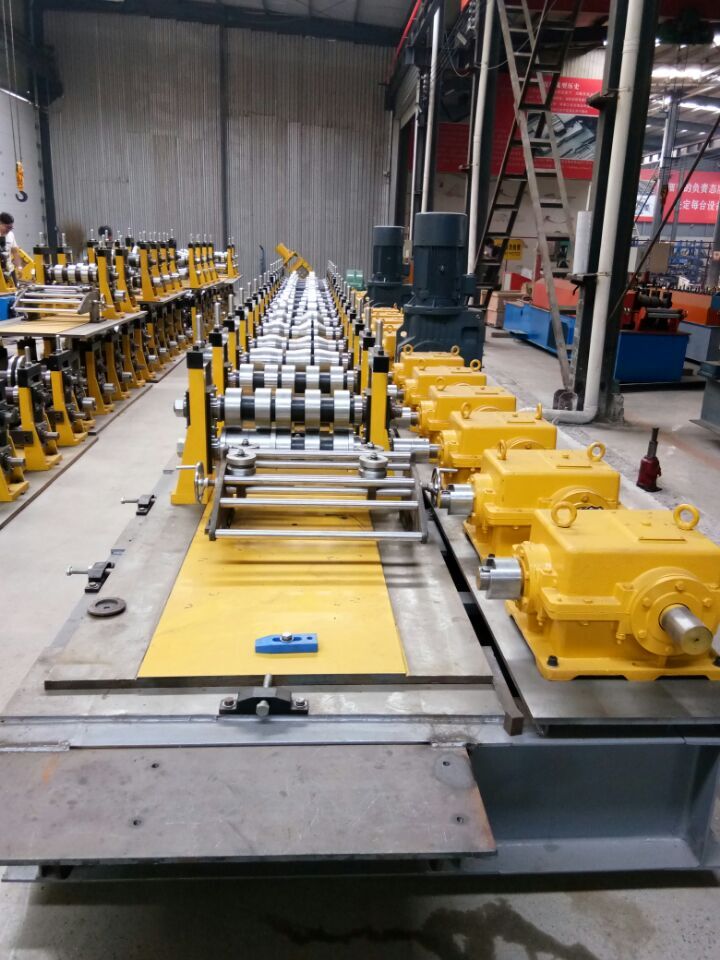 C / U / Z Purlin Roll Forming Line