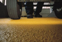 Garage epoxy non slip coating