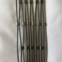 Stainless Steel Flexible Wire Rope Mesh for Peacock Aviary and Zoo Enclosures