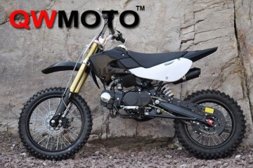 QWMOTO BIGFOOT 125cc dirt bike, 125cc MOTOR TRAIL DIRT PIT KLX STYLE BIKE