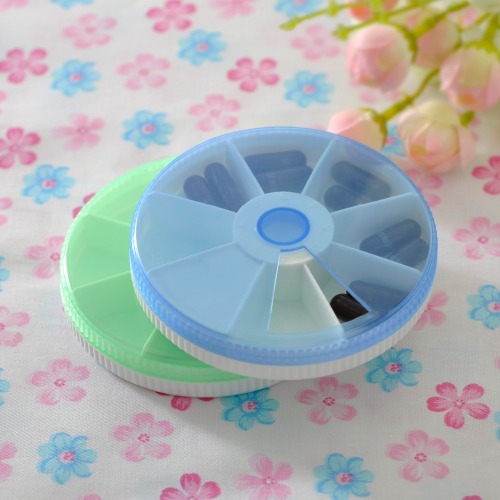 Plastic round mini single compartment pill box