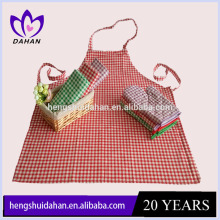 China supply very cheap TC material kitchen apron kitchen oven mitten oven glove set