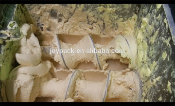 Cheese spread packaging machine