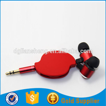 2015 new design wholesale retractable earphone, retractable novelty earphones and headphone