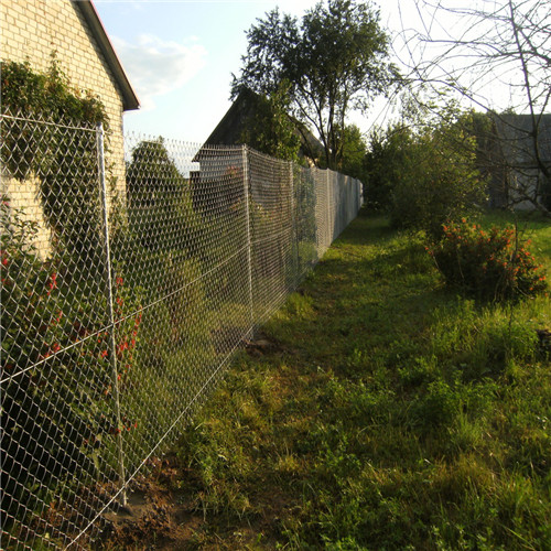 chain link fence 