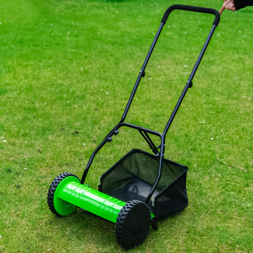 green grass cutting manual hand push lawn mower