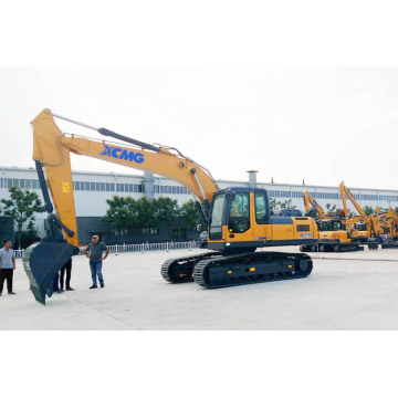 XCMG 21ton آلات البناء XE215C حفارات زحافة