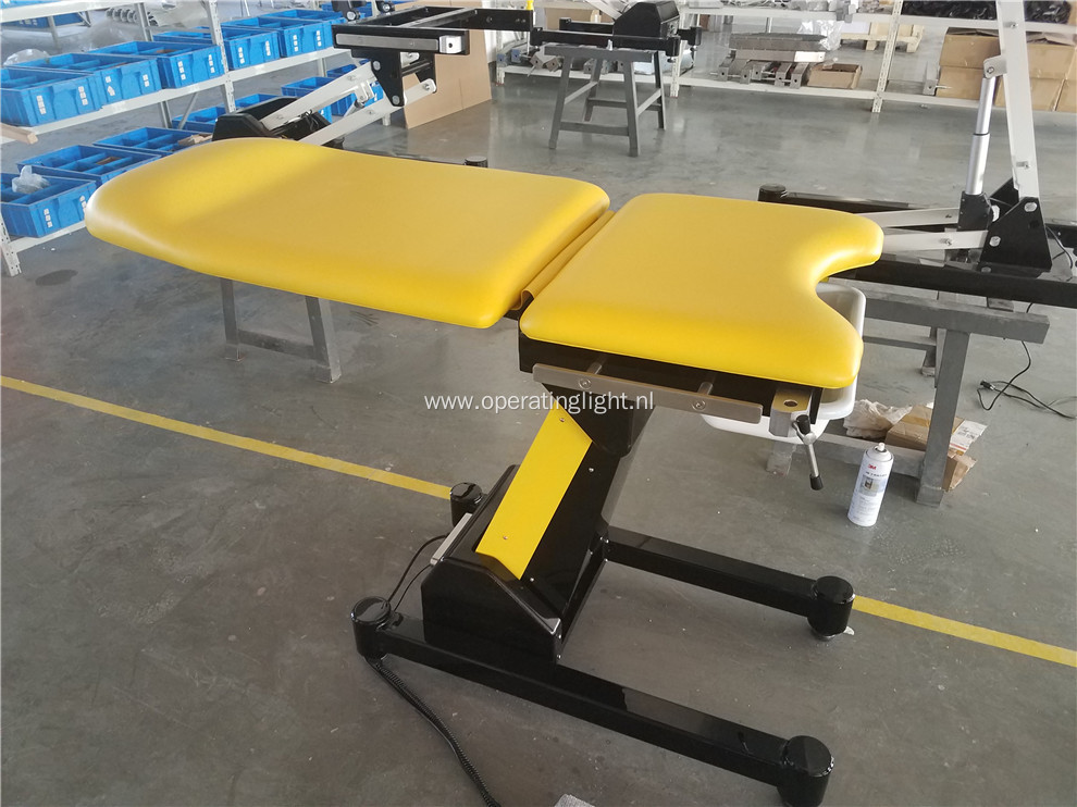 Obstetric examination table easy cleaning and disinfection