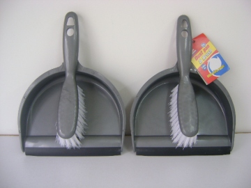 Plastic dust pan #TG82817