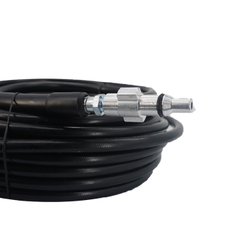 Hose Pipe Cleaning Water Pipe under car washer