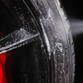 SGCBタイヤブラシプレミアムオートディテール長いハンドルの耐久性のあるPBTブチッスルを洗うタイヤ人間工学のグリップのための洗車ブラシ