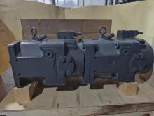 Hydraulic motors for coal-winning machine
