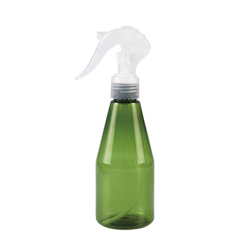 flacone spray con grilletto in plastica per animali domestici di colore verde trasparente