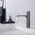 Rymdbassäng mixer Tap Gray