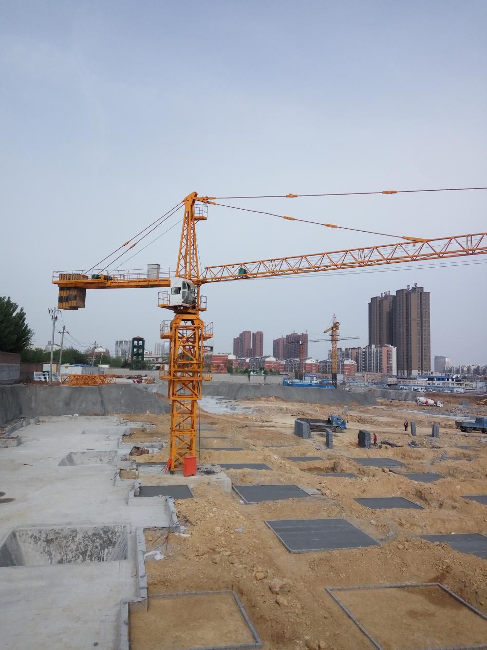 Grue à tour bien connue des machines de construction de Dubaï, 6 t TC