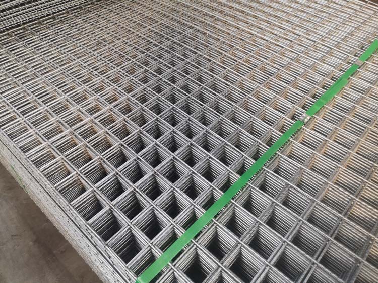 Anti-corrosion high tensile strength building material galvanized welded mesh  panel