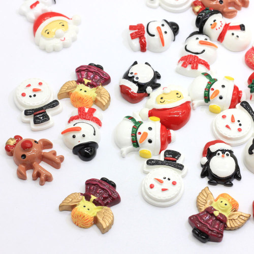 Flatback Winter Snowman Śliczne świąteczne łosie Śliczne żywice 100 sztuk / worek do dekoracji imprezowych lub ozdób choinkowych Charms