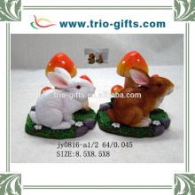 Polyresin rabbit statue for home decoration