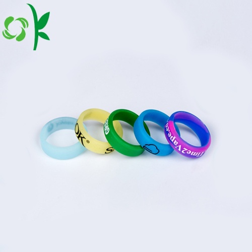 Anello nuziale personalizzato in silicone con logo personalizzato con anello di diamanti