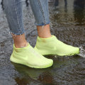 ลื่นรองเท้ากันน้ำครอบคลุมสำหรับการเดินรองเท้าฝนครอบคลุมขายส่ง