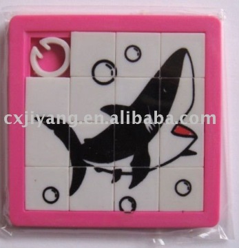 6.2x6.2 magic board with keychain