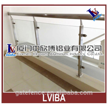 Modern staircase glass railing